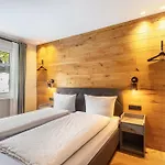 Altstadtchalet בית נופש *