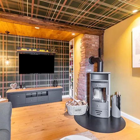 بيت للعطل Altstadtchalet