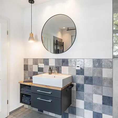 Altstadtchalet بيت للعطل *